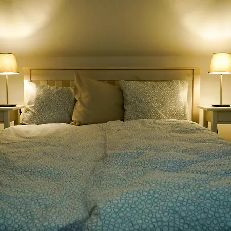 Dom Franciszkanska 25