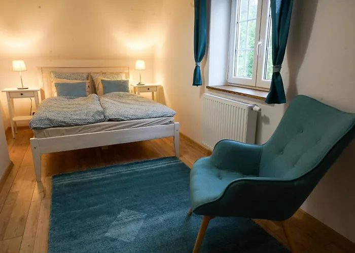 Dom Franciszkanska 25 * שצ'קלארסקה פוראובה