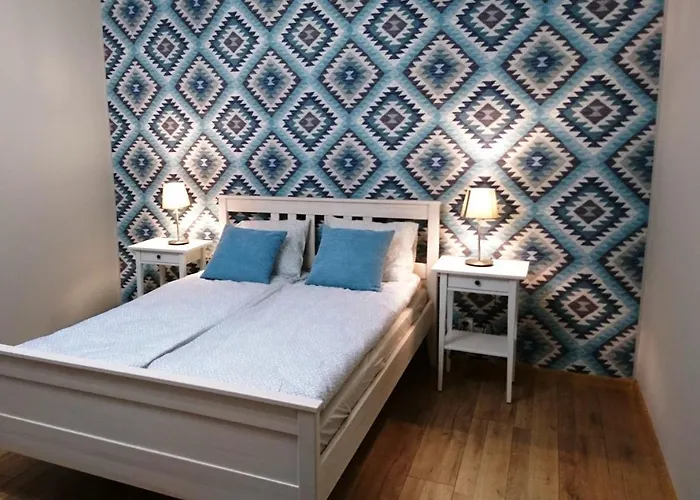 Dom Franciszkanska 25 בית נופש שצ'קלארסקה פוראובה